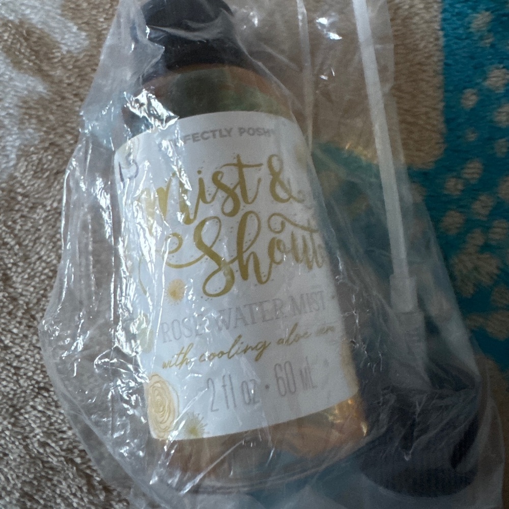 Perfectly Posh~Mist & Shout~Rose Water Mist~New and Sealed